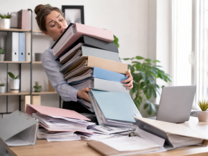 Broad online business niche causing confusion and lack of focus

